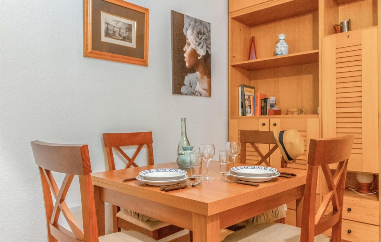 1 Bedroom Nice Apartment In Santa Pola Exteriör bild